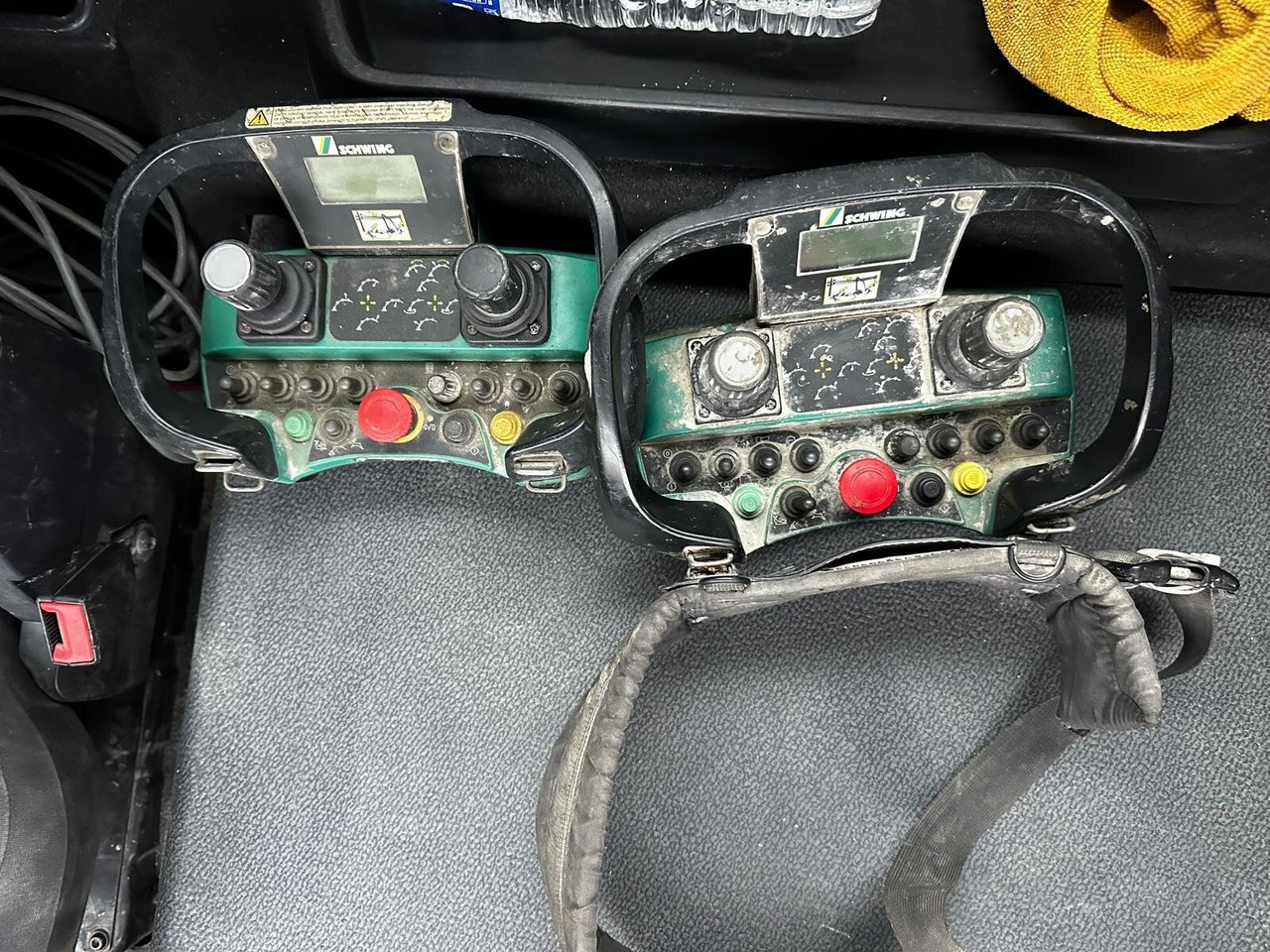 Mercedes-Benz Arocs 1830 K 4x2 Arocs 1830 K 4x2, Betonpumpe Schwing S 20, Funk - Betonipumppuauto: kuva Mercedes-Benz Arocs 1830 K 4x2 Arocs 1830 K 4x2, Betonpumpe Schwing S 20, Funk - Betonipumppuauto Mercedes-Benz Arocs 1830 K 4x2 Arocs 1830 K 4x2, Betonpumpe Schwing S 20, Funk - Betonipumppuauto: kuva Mercedes-Benz Arocs 1830 K 4x2 Arocs 1830 K 4x2, Betonpumpe Schwing S 20, Funk - Betonipumppuauto