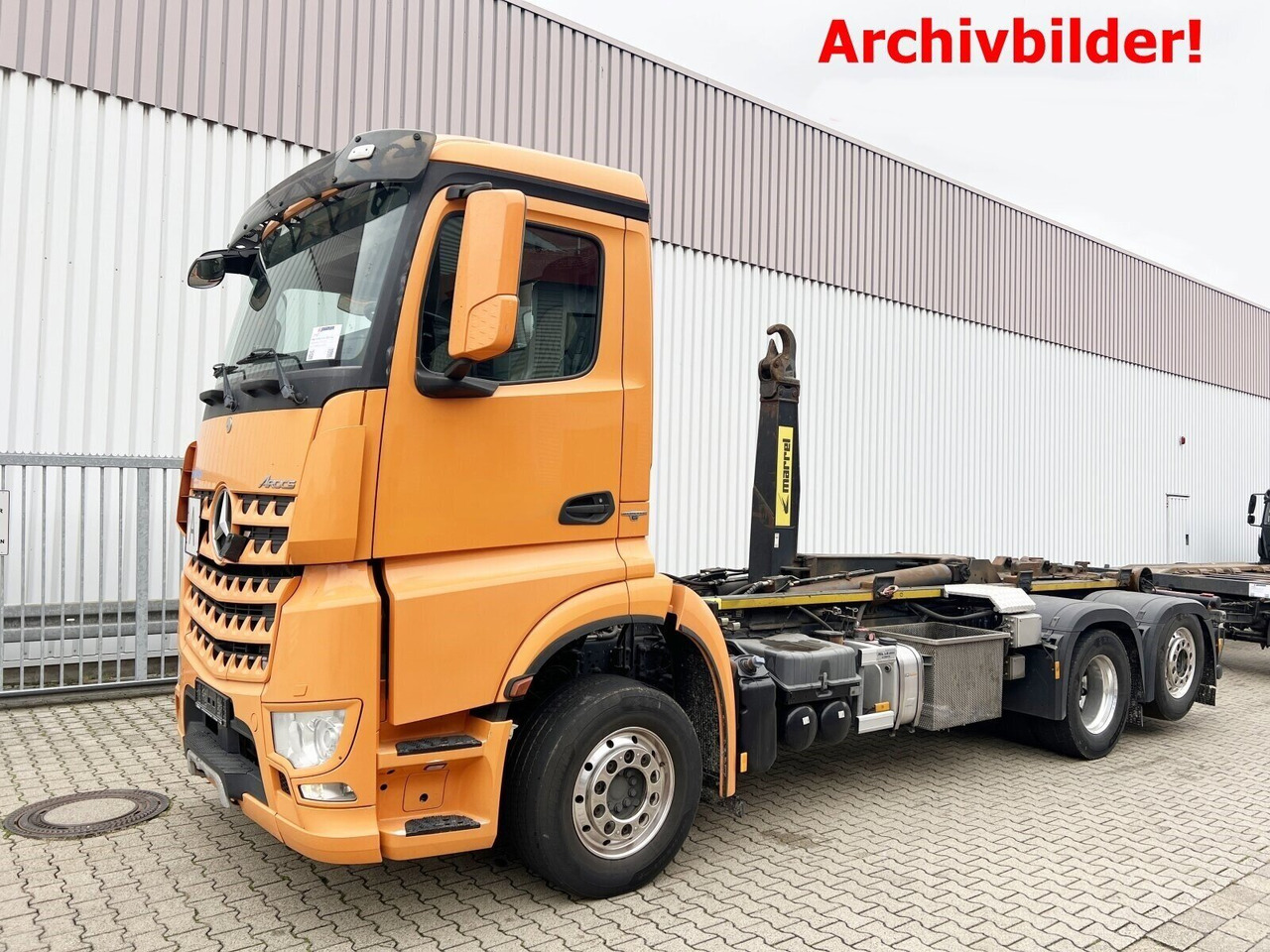 Mercedes-Benz Arocs 2552 L 6x2 Arocs 2552 L 6x2, Lenk-/Liftachse - Koukkulava kuorma-auto: kuva Mercedes-Benz Arocs 2552 L 6x2 Arocs 2552 L 6x2, Lenk-/Liftachse - Koukkulava kuorma-auto Mercedes-Benz Arocs 2552 L 6x2 Arocs 2552 L 6x2, Lenk-/Liftachse - Koukkulava kuorma-auto: kuva Mercedes-Benz Arocs 2552 L 6x2 Arocs 2552 L 6x2, Lenk-/Liftachse - Koukkulava kuorma-auto