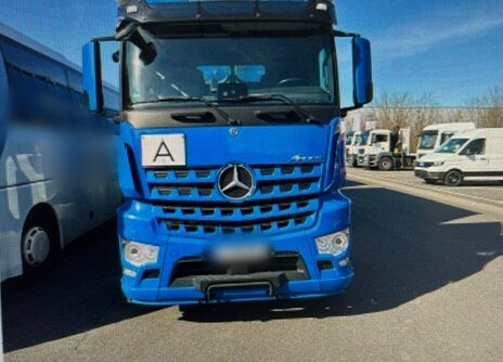 Mercedes-Benz Arocs 2553 L 6x2 Arocs 2553 L 6x2, Lenk-/Liftachse, Navi - Koukkulava kuorma-auto: kuva Mercedes-Benz Arocs 2553 L 6x2 Arocs 2553 L 6x2, Lenk-/Liftachse, Navi - Koukkulava kuorma-auto Mercedes-Benz Arocs 2553 L 6x2 Arocs 2553 L 6x2, Lenk-/Liftachse, Navi - Koukkulava kuorma-auto: kuva Mercedes-Benz Arocs 2553 L 6x2 Arocs 2553 L 6x2, Lenk-/Liftachse, Navi - Koukkulava kuorma-auto