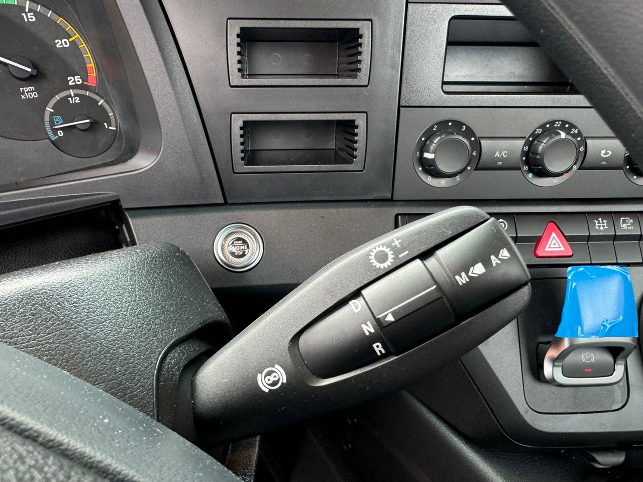 Uusi Kuorma-auto alusta Mercedes-Benz Arocs 2633 6x4 Arocs 2633 6x4, 2x Nebenantrieb: kuva Uusi Kuorma-auto alusta Mercedes-Benz Arocs 2633 6x4 Arocs 2633 6x4, 2x Nebenantrieb Uusi Kuorma-auto alusta Mercedes-Benz Arocs 2633 6x4 Arocs 2633 6x4, 2x Nebenantrieb: kuva Uusi Kuorma-auto alusta Mercedes-Benz Arocs 2633 6x4 Arocs 2633 6x4, 2x Nebenantrieb