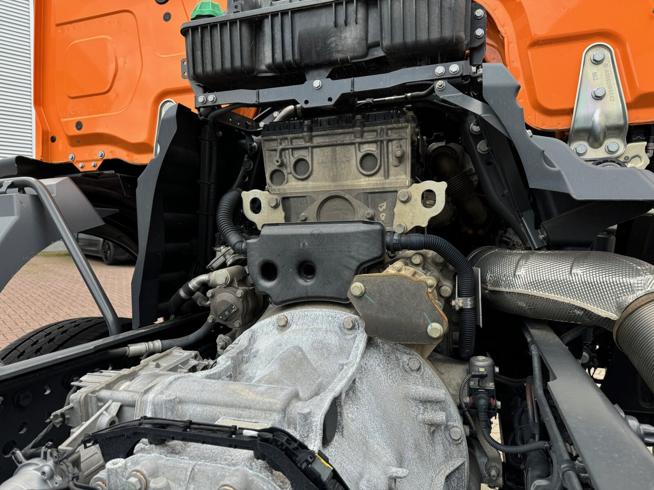 Uusi Kuorma-auto alusta Mercedes-Benz Arocs 2633 6x4 Arocs 2633 6x4, 2x Nebenantrieb: kuva Uusi Kuorma-auto alusta Mercedes-Benz Arocs 2633 6x4 Arocs 2633 6x4, 2x Nebenantrieb Uusi Kuorma-auto alusta Mercedes-Benz Arocs 2633 6x4 Arocs 2633 6x4, 2x Nebenantrieb: kuva Uusi Kuorma-auto alusta Mercedes-Benz Arocs 2633 6x4 Arocs 2633 6x4, 2x Nebenantrieb