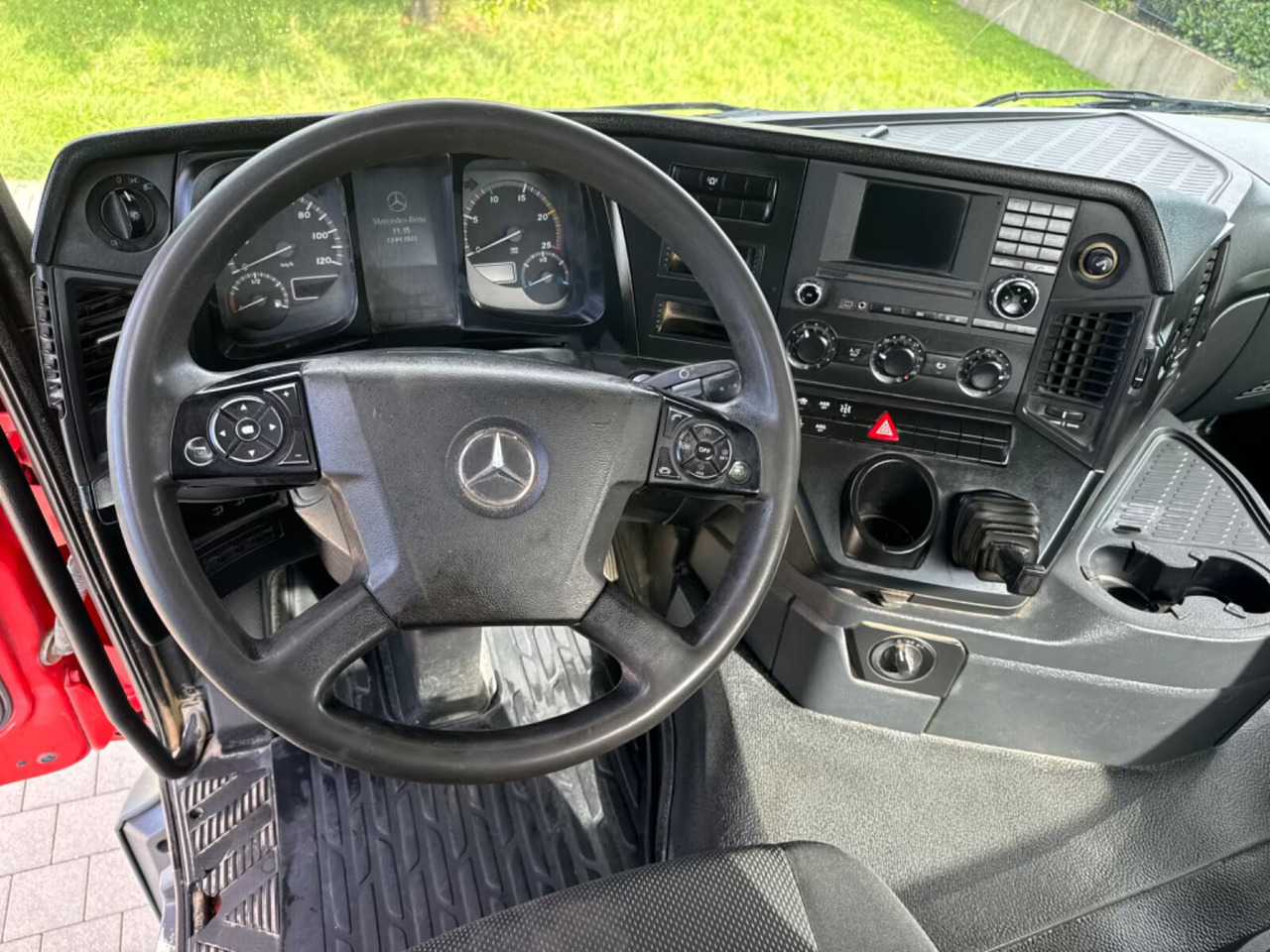 Mercedes-Benz Arocs 2645 K 6x4 Arocs 2645 K 6x4, Retarder, Bordmatik - Kippiauto kuorma-auto: kuva Mercedes-Benz Arocs 2645 K 6x4 Arocs 2645 K 6x4, Retarder, Bordmatik - Kippiauto kuorma-auto Mercedes-Benz Arocs 2645 K 6x4 Arocs 2645 K 6x4, Retarder, Bordmatik - Kippiauto kuorma-auto: kuva Mercedes-Benz Arocs 2645 K 6x4 Arocs 2645 K 6x4, Retarder, Bordmatik - Kippiauto kuorma-auto