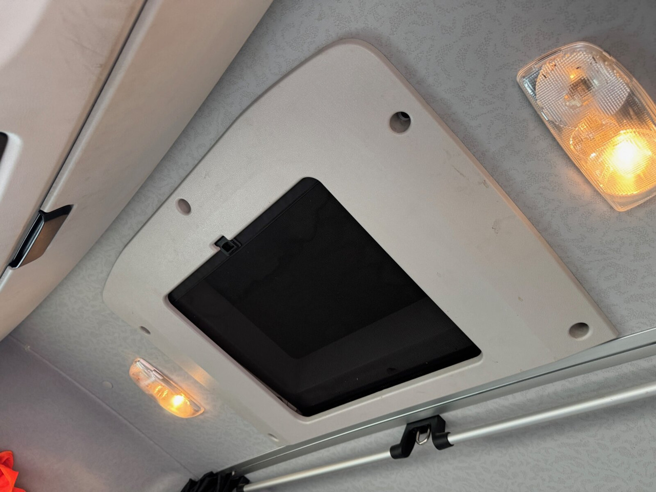 Mercedes-Benz Arocs 2651 L 6x4 Arocs 2651 L 6x4, Retarder, StreamSpace - Kuorma-auto alusta: kuva Mercedes-Benz Arocs 2651 L 6x4 Arocs 2651 L 6x4, Retarder, StreamSpace - Kuorma-auto alusta Mercedes-Benz Arocs 2651 L 6x4 Arocs 2651 L 6x4, Retarder, StreamSpace - Kuorma-auto alusta: kuva Mercedes-Benz Arocs 2651 L 6x4 Arocs 2651 L 6x4, Retarder, StreamSpace - Kuorma-auto alusta