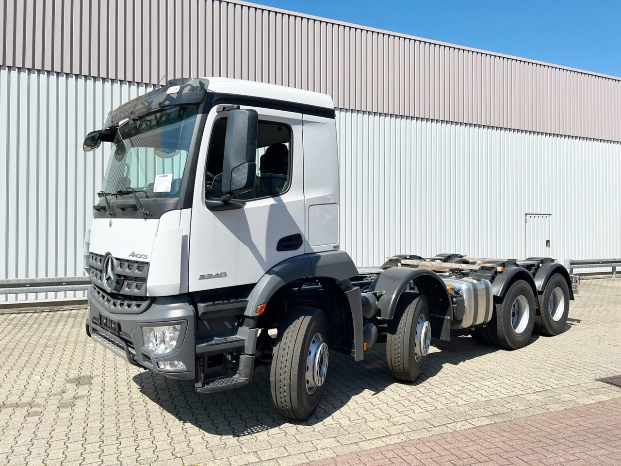 Mercedes-Benz Arocs 3240 8x4 Arocs 3240 8x4 - Kuorma-auto alusta: kuva Mercedes-Benz Arocs 3240 8x4 Arocs 3240 8x4 - Kuorma-auto alusta Mercedes-Benz Arocs 3240 8x4 Arocs 3240 8x4 - Kuorma-auto alusta: kuva Mercedes-Benz Arocs 3240 8x4 Arocs 3240 8x4 - Kuorma-auto alusta