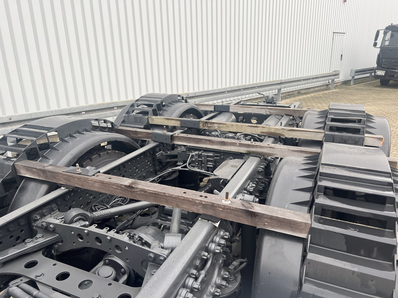 Mercedes-Benz Arocs 3251 L 8x4/4 Arocs 3251 L 8x4/4, mit Motorabtrieb C plus NA - Kuorma-auto alusta: kuva Mercedes-Benz Arocs 3251 L 8x4/4 Arocs 3251 L 8x4/4, mit Motorabtrieb C plus NA - Kuorma-auto alusta Mercedes-Benz Arocs 3251 L 8x4/4 Arocs 3251 L 8x4/4, mit Motorabtrieb C plus NA - Kuorma-auto alusta: kuva Mercedes-Benz Arocs 3251 L 8x4/4 Arocs 3251 L 8x4/4, mit Motorabtrieb C plus NA - Kuorma-auto alusta