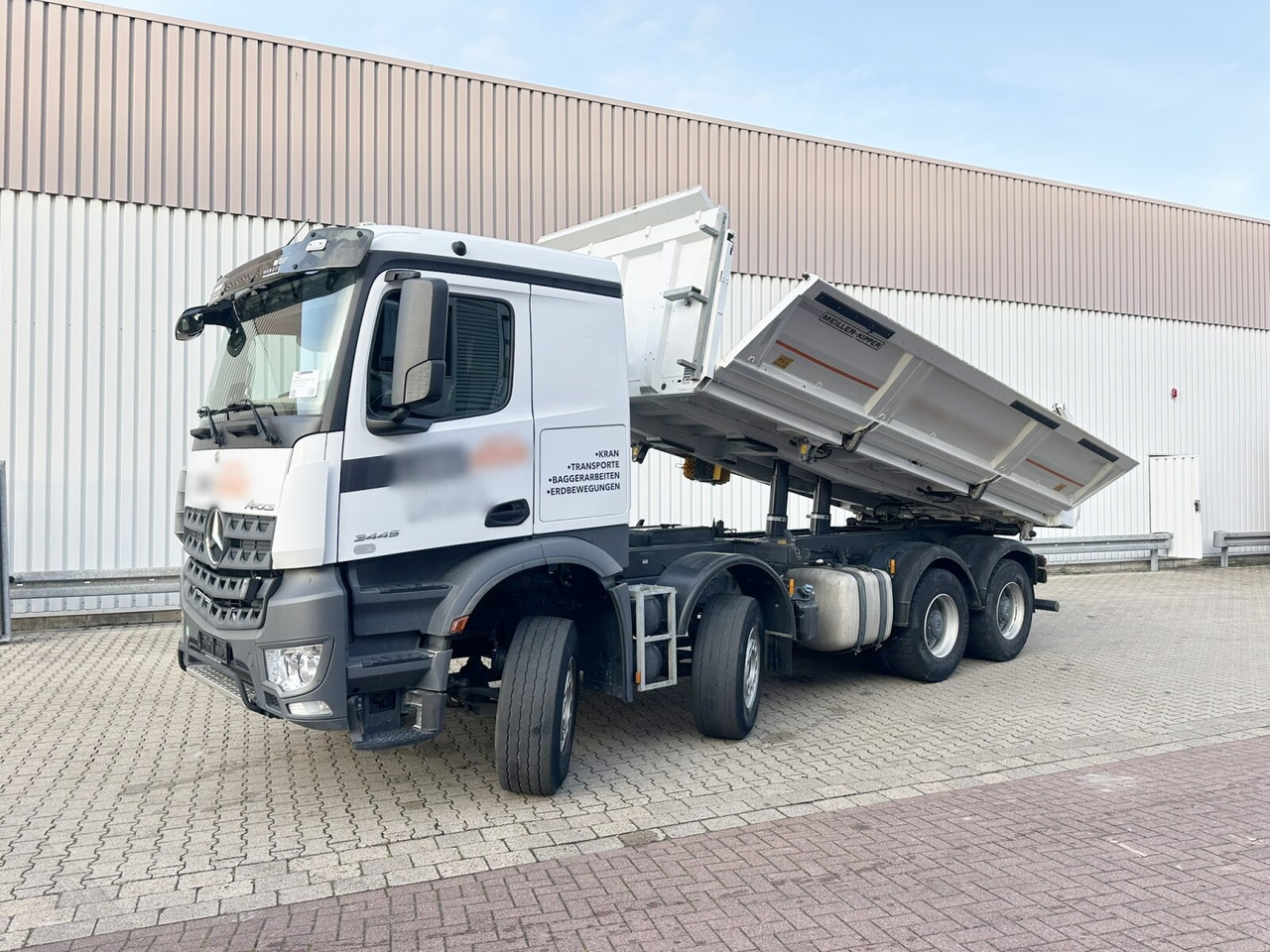 Mercedes-Benz Arocs 3445 K 8x4/4 Arocs 3445 K 8x4/4, Meiller Bordmatik links - Kippiauto kuorma-auto: kuva Mercedes-Benz Arocs 3445 K 8x4/4 Arocs 3445 K 8x4/4, Meiller Bordmatik links - Kippiauto kuorma-auto Mercedes-Benz Arocs 3445 K 8x4/4 Arocs 3445 K 8x4/4, Meiller Bordmatik links - Kippiauto kuorma-auto: kuva Mercedes-Benz Arocs 3445 K 8x4/4 Arocs 3445 K 8x4/4, Meiller Bordmatik links - Kippiauto kuorma-auto