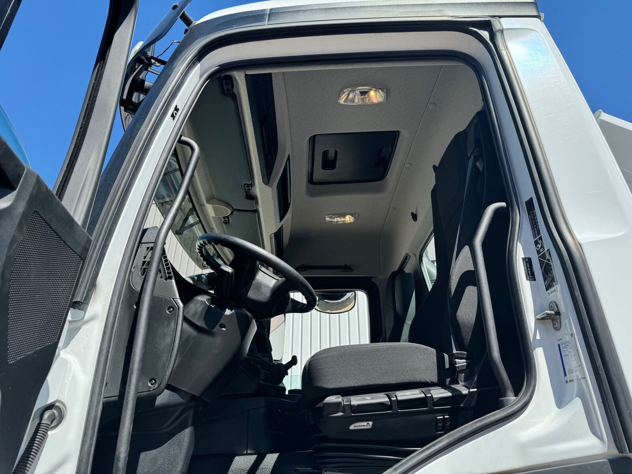 Mercedes-Benz Arocs 4142/48 K 8x4/4 Arocs 4142/48 K 8x4/4, Meiller Bordmatik links - Kippiauto kuorma-auto: kuva Mercedes-Benz Arocs 4142/48 K 8x4/4 Arocs 4142/48 K 8x4/4, Meiller Bordmatik links - Kippiauto kuorma-auto Mercedes-Benz Arocs 4142/48 K 8x4/4 Arocs 4142/48 K 8x4/4, Meiller Bordmatik links - Kippiauto kuorma-auto: kuva Mercedes-Benz Arocs 4142/48 K 8x4/4 Arocs 4142/48 K 8x4/4, Meiller Bordmatik links - Kippiauto kuorma-auto