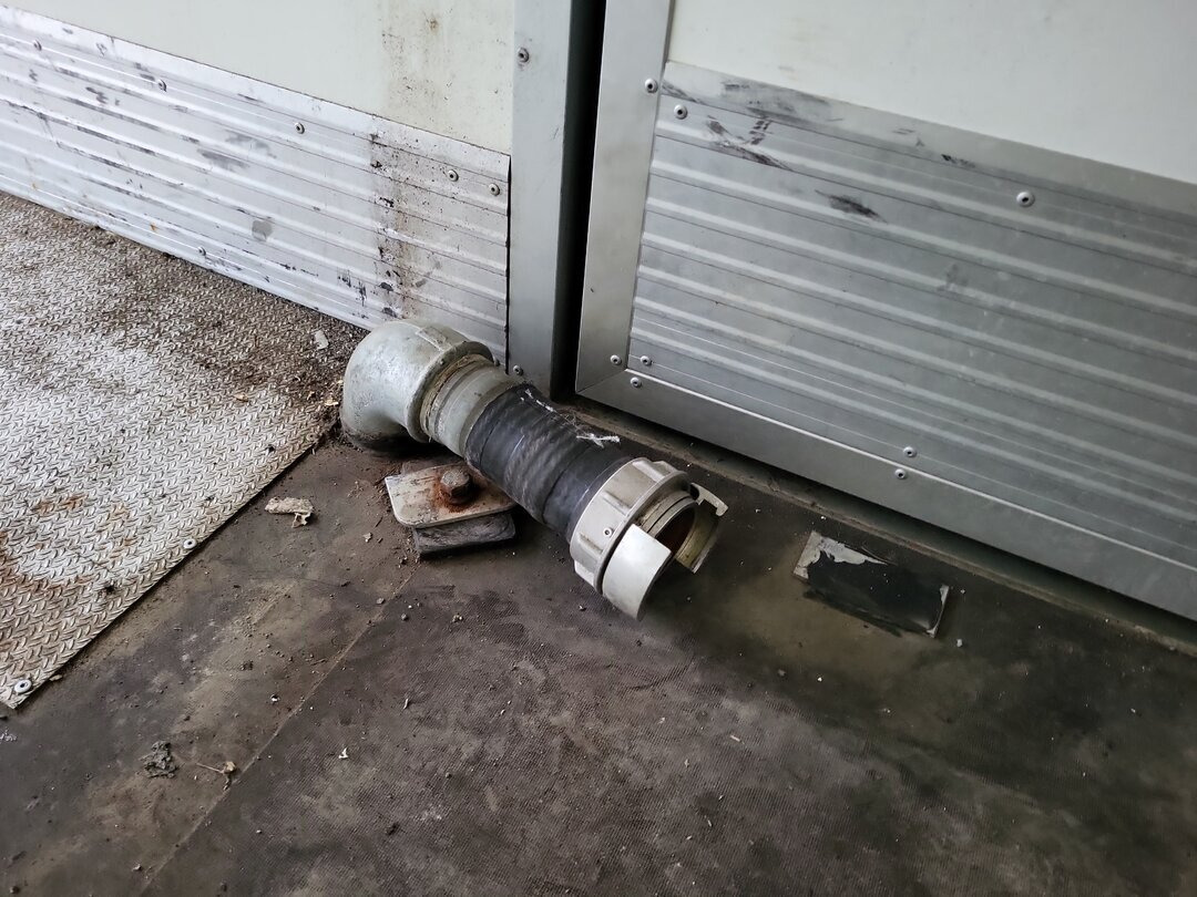 Mercedes-Benz Atego 1330 4x4 Atego 1330 4x4, Iso-Koffer mit Heizung und LBW - Umpikori kuorma-auto: kuva Mercedes-Benz Atego 1330 4x4 Atego 1330 4x4, Iso-Koffer mit Heizung und LBW - Umpikori kuorma-auto Mercedes-Benz Atego 1330 4x4 Atego 1330 4x4, Iso-Koffer mit Heizung und LBW - Umpikori kuorma-auto: kuva Mercedes-Benz Atego 1330 4x4 Atego 1330 4x4, Iso-Koffer mit Heizung und LBW - Umpikori kuorma-auto