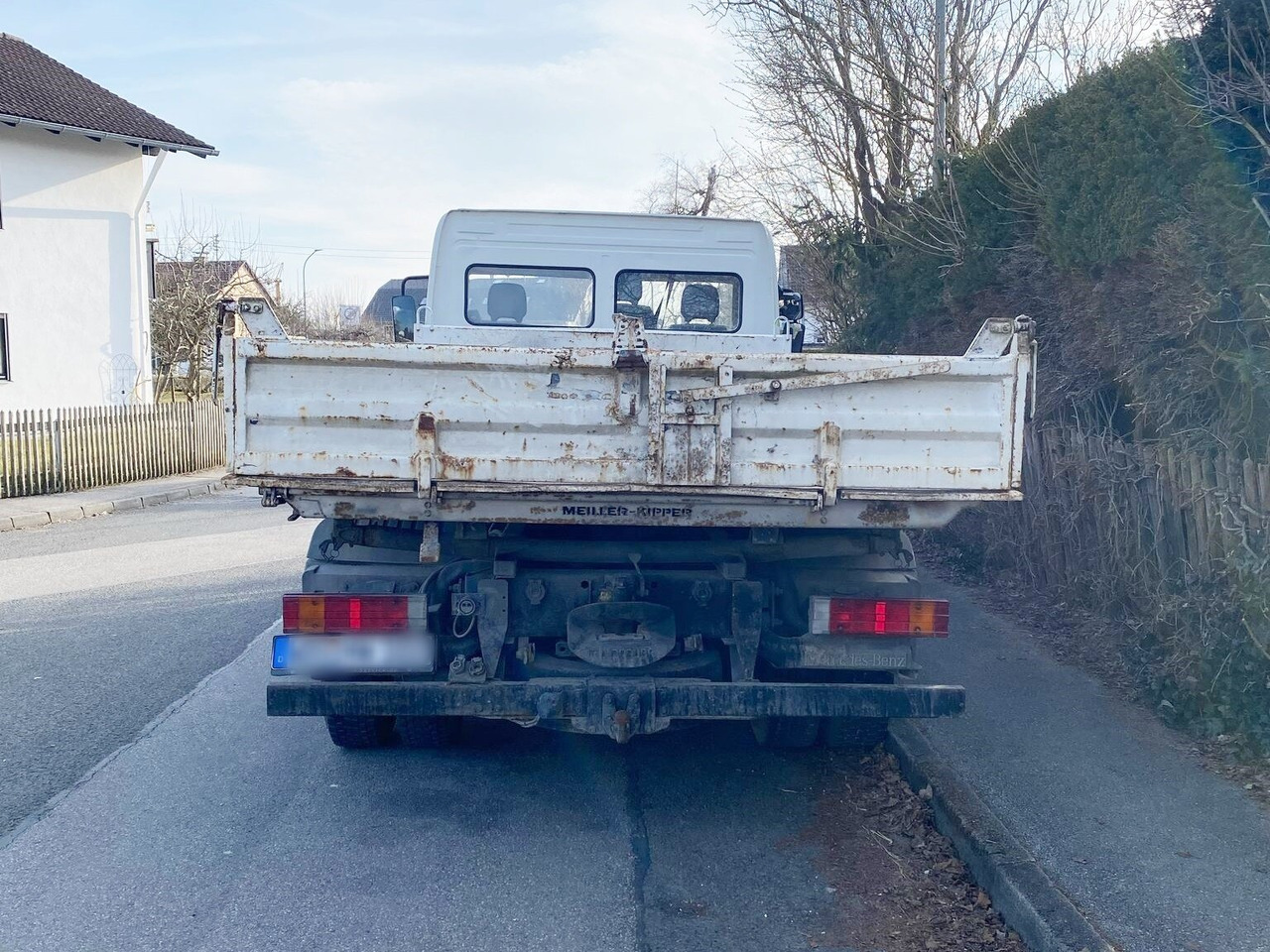 Mercedes-Benz Atego 815 K 4x2 Atego 815 K 4x2, 2 x AHK, Meiller - Kippiauto kuorma-auto: kuva Mercedes-Benz Atego 815 K 4x2 Atego 815 K 4x2, 2 x AHK, Meiller - Kippiauto kuorma-auto Mercedes-Benz Atego 815 K 4x2 Atego 815 K 4x2, 2 x AHK, Meiller - Kippiauto kuorma-auto: kuva Mercedes-Benz Atego 815 K 4x2 Atego 815 K 4x2, 2 x AHK, Meiller - Kippiauto kuorma-auto