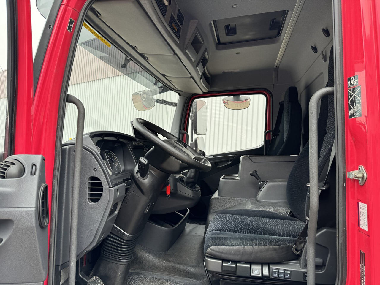 Mercedes-Benz Atego 816 4x2 Atego 816 4x2 mit LBW BÄR - Umpikori kuorma-auto: kuva Mercedes-Benz Atego 816 4x2 Atego 816 4x2 mit LBW BÄR - Umpikori kuorma-auto Mercedes-Benz Atego 816 4x2 Atego 816 4x2 mit LBW BÄR - Umpikori kuorma-auto: kuva Mercedes-Benz Atego 816 4x2 Atego 816 4x2 mit LBW BÄR - Umpikori kuorma-auto