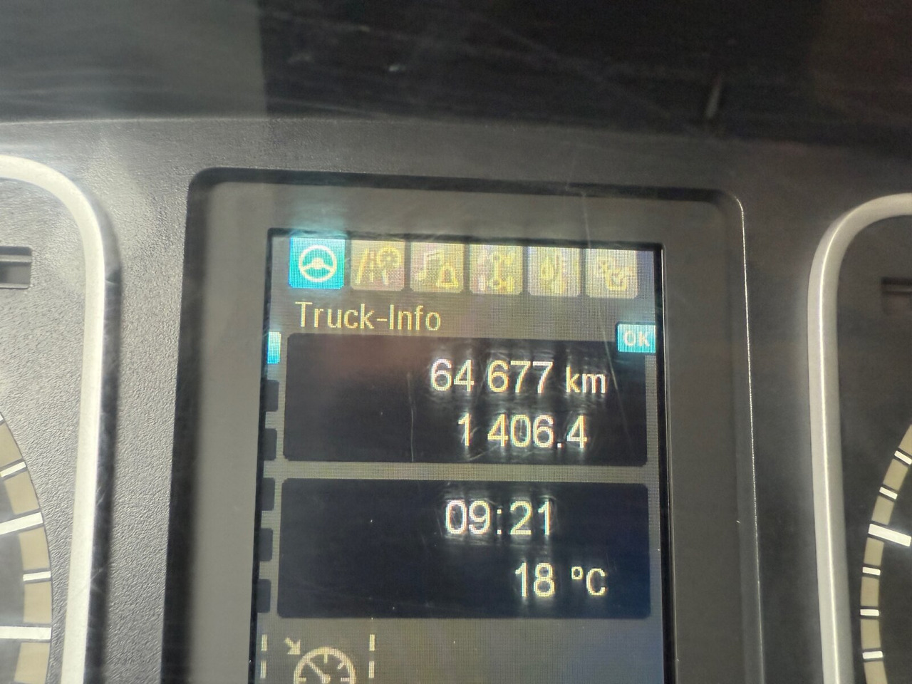 Mercedes-Benz Atego 818/23 K 4x2 Atego 818/23 K 4x2, Meiller-Kipper - Kippiauto kuorma-auto: kuva Mercedes-Benz Atego 818/23 K 4x2 Atego 818/23 K 4x2, Meiller-Kipper - Kippiauto kuorma-auto Mercedes-Benz Atego 818/23 K 4x2 Atego 818/23 K 4x2, Meiller-Kipper - Kippiauto kuorma-auto: kuva Mercedes-Benz Atego 818/23 K 4x2 Atego 818/23 K 4x2, Meiller-Kipper - Kippiauto kuorma-auto