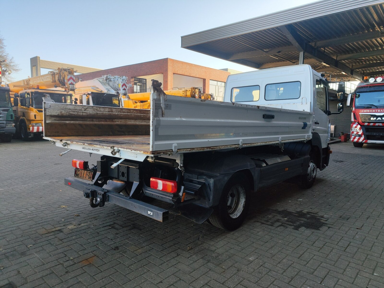 Mercedes-Benz Atego 818 K 4x2 Atego 818 K 4x2, Meiller-Kipper, - Kippiauto kuorma-auto: kuva Mercedes-Benz Atego 818 K 4x2 Atego 818 K 4x2, Meiller-Kipper, - Kippiauto kuorma-auto Mercedes-Benz Atego 818 K 4x2 Atego 818 K 4x2, Meiller-Kipper, - Kippiauto kuorma-auto: kuva Mercedes-Benz Atego 818 K 4x2 Atego 818 K 4x2, Meiller-Kipper, - Kippiauto kuorma-auto