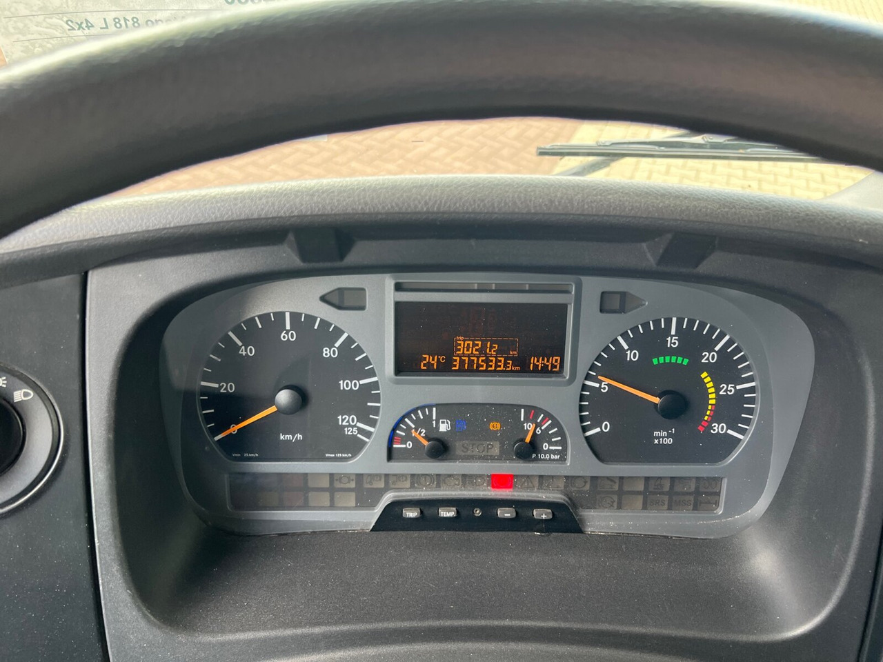 Mercedes-Benz Atego 818 L 4x2 Atego 818 L 4x2 mit LBW BÄR - Pressukapelli kuorma-auto: kuva Mercedes-Benz Atego 818 L 4x2 Atego 818 L 4x2 mit LBW BÄR - Pressukapelli kuorma-auto Mercedes-Benz Atego 818 L 4x2 Atego 818 L 4x2 mit LBW BÄR - Pressukapelli kuorma-auto: kuva Mercedes-Benz Atego 818 L 4x2 Atego 818 L 4x2 mit LBW BÄR - Pressukapelli kuorma-auto