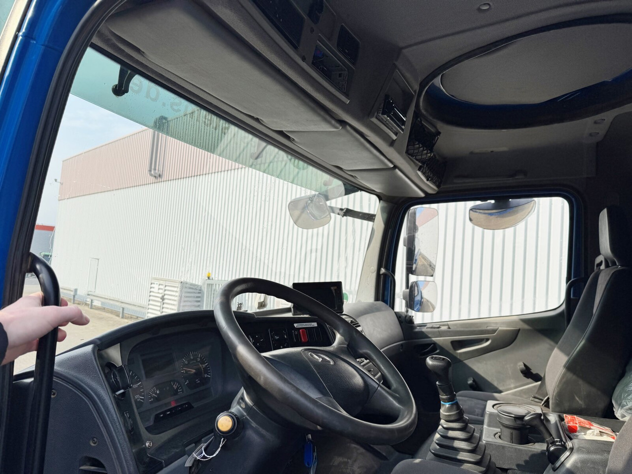 Mercedes-Benz Axor 1829 A 4x4 Axor 1829 A 4x4, Willig Tank ca. 8500l, 2 Kammern - Säiliöauto: kuva Mercedes-Benz Axor 1829 A 4x4 Axor 1829 A 4x4, Willig Tank ca. 8500l, 2 Kammern - Säiliöauto Mercedes-Benz Axor 1829 A 4x4 Axor 1829 A 4x4, Willig Tank ca. 8500l, 2 Kammern - Säiliöauto: kuva Mercedes-Benz Axor 1829 A 4x4 Axor 1829 A 4x4, Willig Tank ca. 8500l, 2 Kammern - Säiliöauto