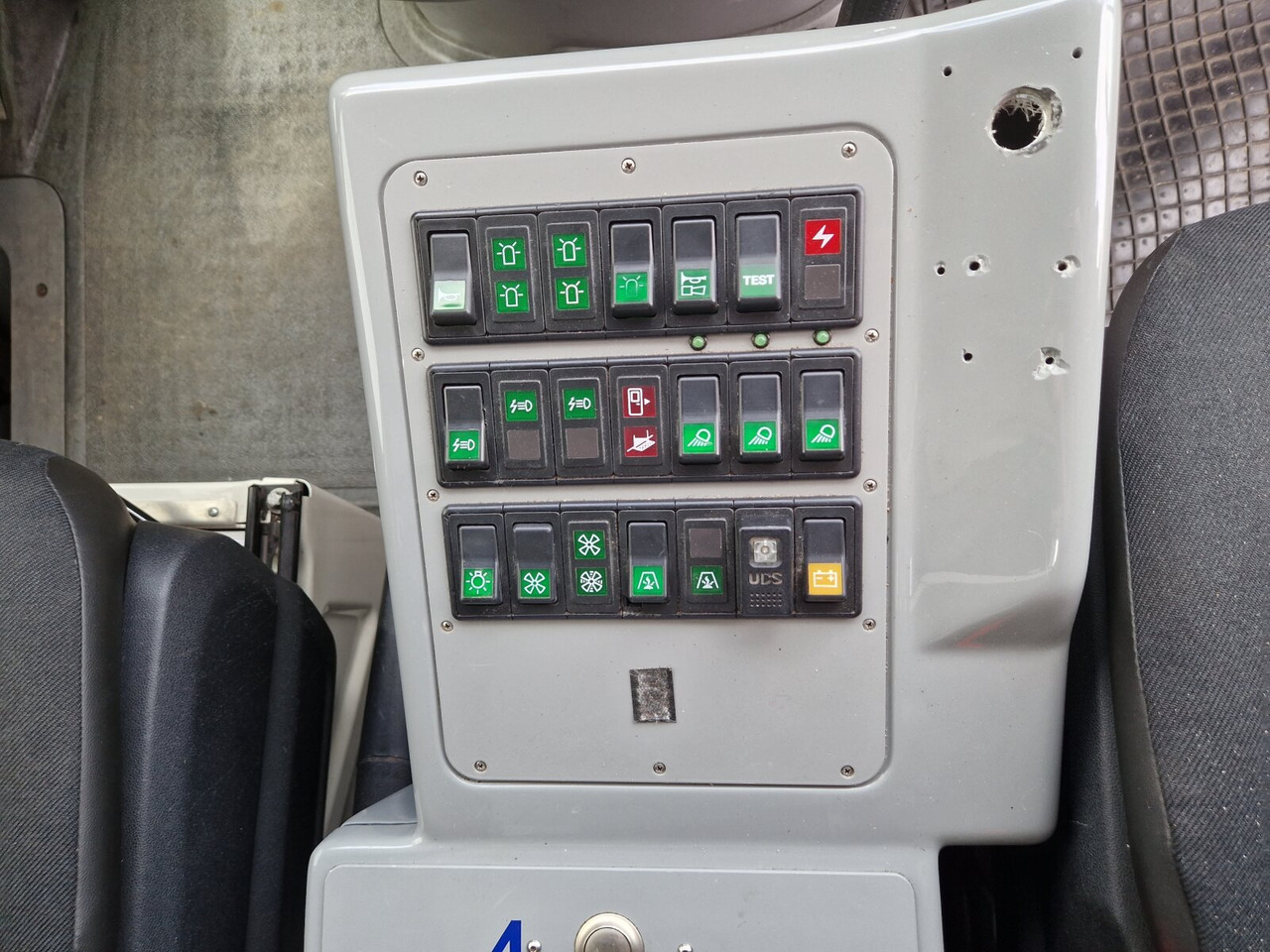 Mercedes-Benz Sprinter 516 CDI 4x2 Sprinter 516 CDI 4x2, Rettungswagen - Ambulanssi: kuva Mercedes-Benz Sprinter 516 CDI 4x2 Sprinter 516 CDI 4x2, Rettungswagen - Ambulanssi Mercedes-Benz Sprinter 516 CDI 4x2 Sprinter 516 CDI 4x2, Rettungswagen - Ambulanssi: kuva Mercedes-Benz Sprinter 516 CDI 4x2 Sprinter 516 CDI 4x2, Rettungswagen - Ambulanssi