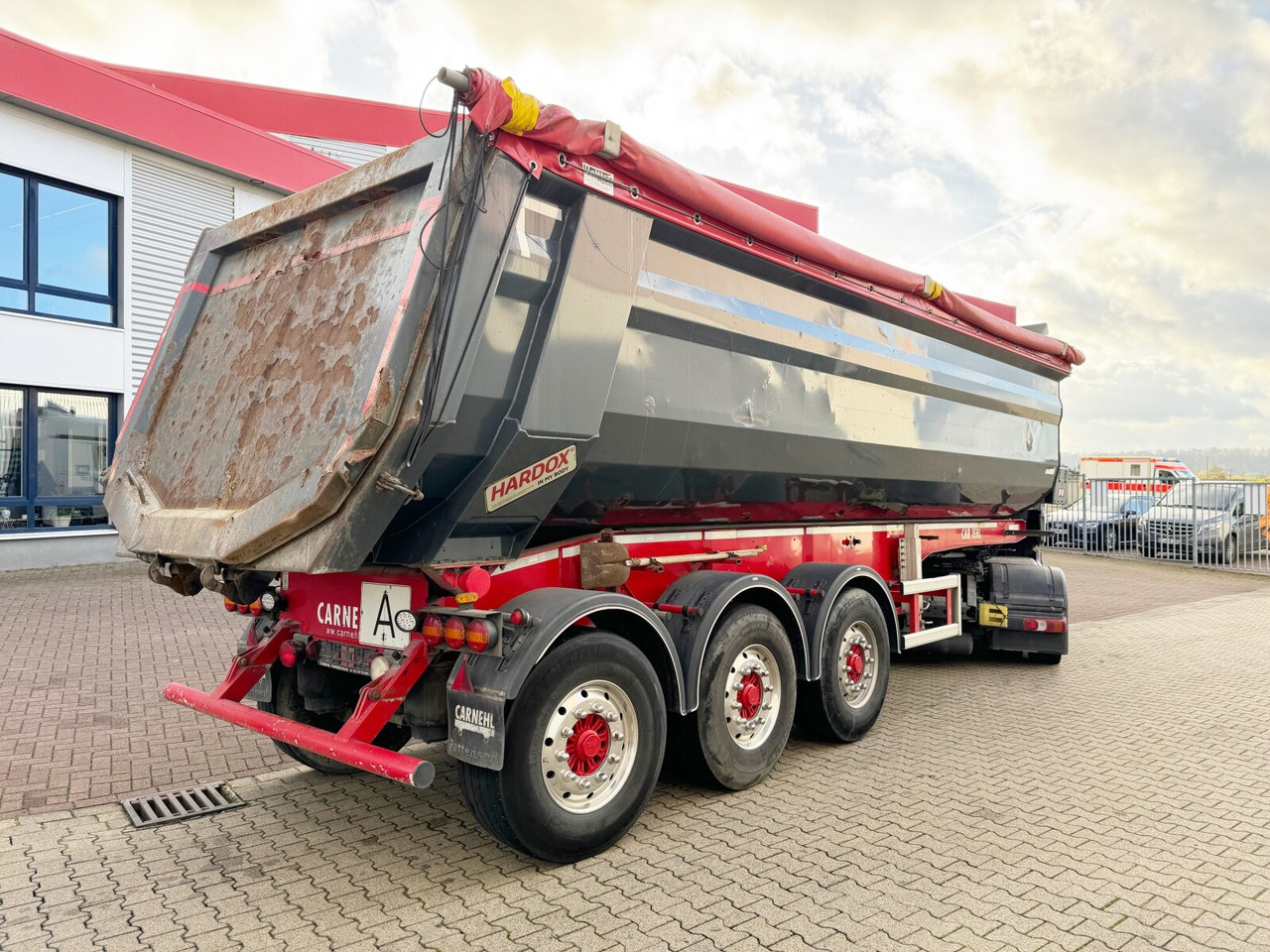 Carnehl CHKS/HH CHKS/HH, Stahlmulde ca. 34m³, Liftachse, Nachlauflenkachse - Puoliperävaunu: kuva Carnehl CHKS/HH CHKS/HH, Stahlmulde ca. 34m³, Liftachse, Nachlauflenkachse - Puoliperävaunu Carnehl CHKS/HH CHKS/HH, Stahlmulde ca. 34m³, Liftachse, Nachlauflenkachse - Puoliperävaunu: kuva Carnehl CHKS/HH CHKS/HH, Stahlmulde ca. 34m³, Liftachse, Nachlauflenkachse - Puoliperävaunu