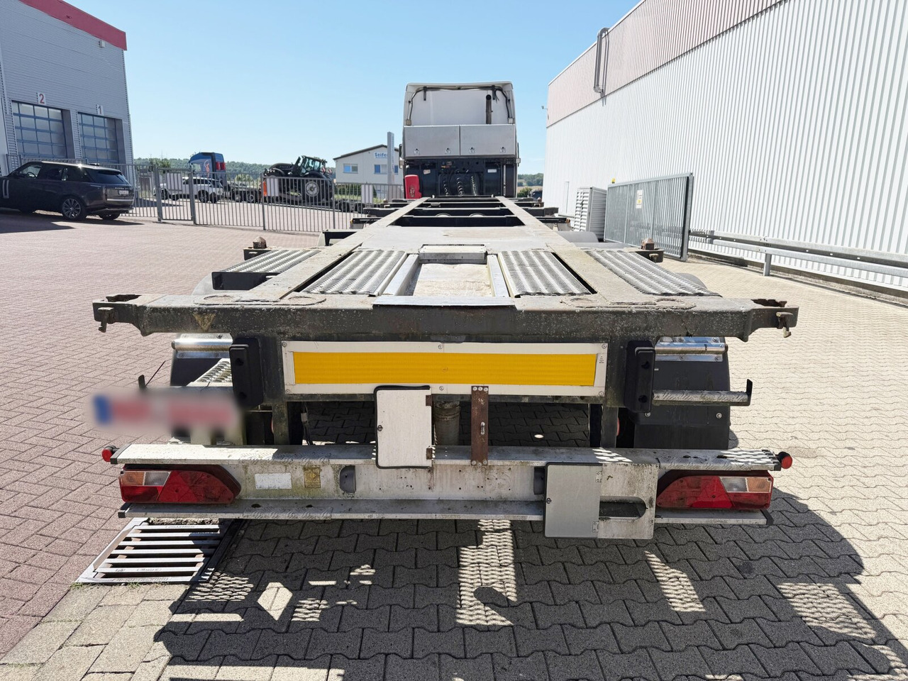 Lag 0-3-39 CD Containerchassis 0-3-39 CD Containerchassis, 20ft und 30ft, ADR - Puoliperävaunu: kuva Lag 0-3-39 CD Containerchassis 0-3-39 CD Containerchassis, 20ft und 30ft, ADR - Puoliperävaunu Lag 0-3-39 CD Containerchassis 0-3-39 CD Containerchassis, 20ft und 30ft, ADR - Puoliperävaunu: kuva Lag 0-3-39 CD Containerchassis 0-3-39 CD Containerchassis, 20ft und 30ft, ADR - Puoliperävaunu