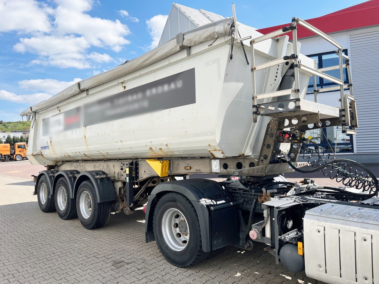 Schmitz Cargobull SKI 24 SL 7.2 SKI 24 SL 7.2, Stahlmulde ca. 27m³, Liftachse - Puoliperävaunu: kuva Schmitz Cargobull SKI 24 SL 7.2 SKI 24 SL 7.2, Stahlmulde ca. 27m³, Liftachse - Puoliperävaunu Schmitz Cargobull SKI 24 SL 7.2 SKI 24 SL 7.2, Stahlmulde ca. 27m³, Liftachse - Puoliperävaunu: kuva Schmitz Cargobull SKI 24 SL 7.2 SKI 24 SL 7.2, Stahlmulde ca. 27m³, Liftachse - Puoliperävaunu