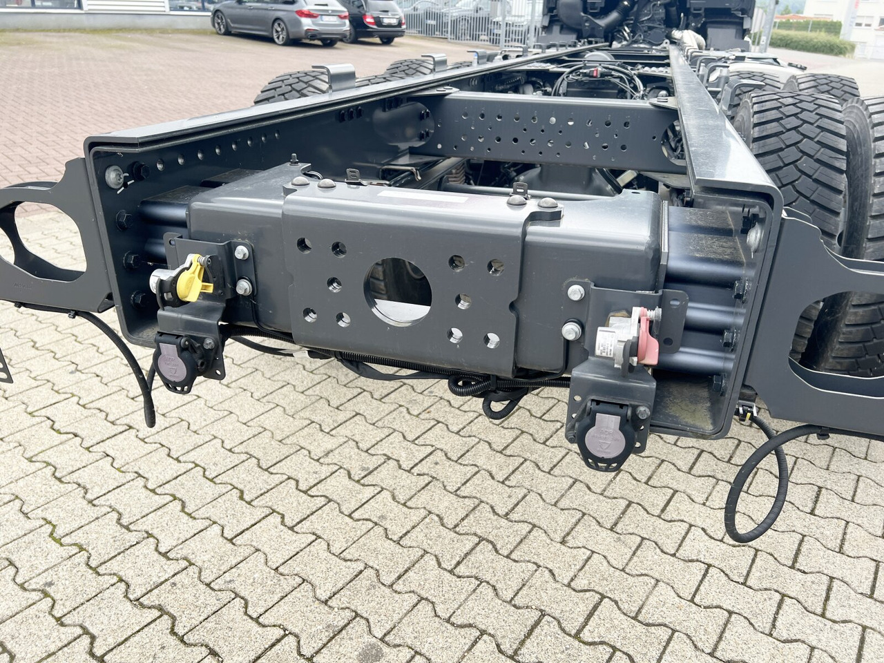 Renault C 480 8x4 C 480 8x4 - Kuorma-auto alusta: kuva Renault C 480 8x4 C 480 8x4 - Kuorma-auto alusta Renault C 480 8x4 C 480 8x4 - Kuorma-auto alusta: kuva Renault C 480 8x4 C 480 8x4 - Kuorma-auto alusta