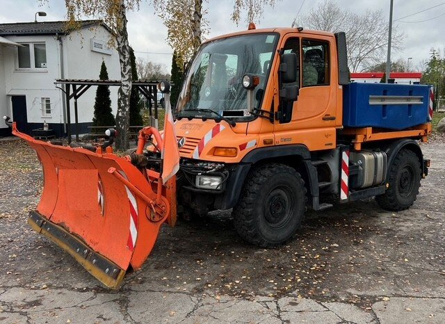Unimog U 300 4x4 U 300 405/10 4x4, Kommunalhydraulik, WSK - Tavara-auto: kuva Unimog U 300 4x4 U 300 405/10 4x4, Kommunalhydraulik, WSK - Tavara-auto Unimog U 300 4x4 U 300 405/10 4x4, Kommunalhydraulik, WSK - Tavara-auto: kuva Unimog U 300 4x4 U 300 405/10 4x4, Kommunalhydraulik, WSK - Tavara-auto