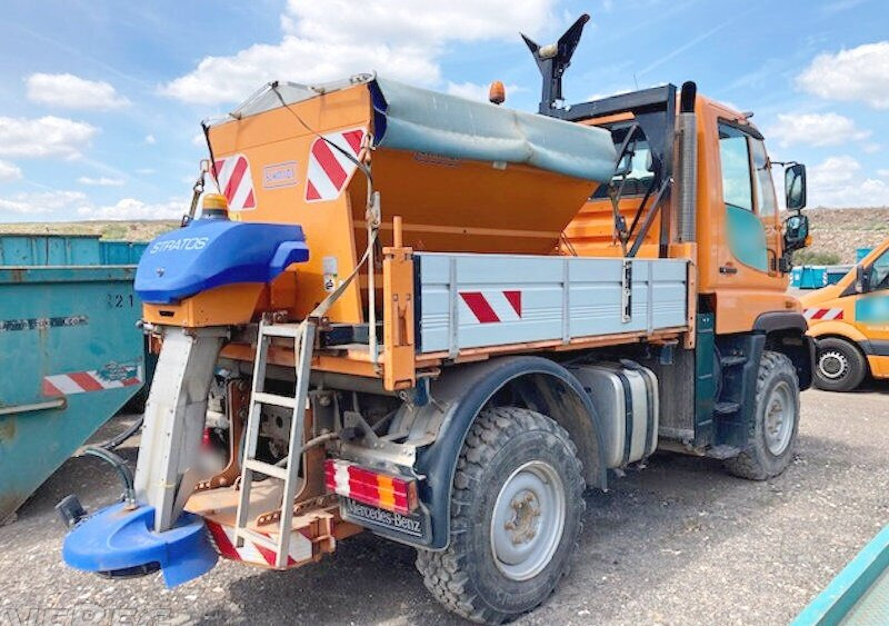 Unimog U300 405/10 4x4 U300 405/10 4x4, Kommunalhydraulik, Frontzapfwelle, Kipper - Tavara-auto: kuva Unimog U300 405/10 4x4 U300 405/10 4x4, Kommunalhydraulik, Frontzapfwelle, Kipper - Tavara-auto Unimog U300 405/10 4x4 U300 405/10 4x4, Kommunalhydraulik, Frontzapfwelle, Kipper - Tavara-auto: kuva Unimog U300 405/10 4x4 U300 405/10 4x4, Kommunalhydraulik, Frontzapfwelle, Kipper - Tavara-auto