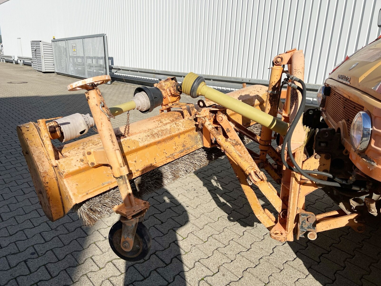 Kippiauto kuorma-auto, Kunnallis-/ Erikoisajoneuvot Unimog U84 406 4x4 U84 406 4x4, Kommunalhydraulik, Zapfwelle vorn & hinten, EX-Kommune: kuva Kippiauto kuorma-auto, Kunnallis-/ Erikoisajoneuvot Unimog U84 406 4x4 U84 406 4x4, Kommunalhydraulik, Zapfwelle vorn & hinten, EX-Kommune