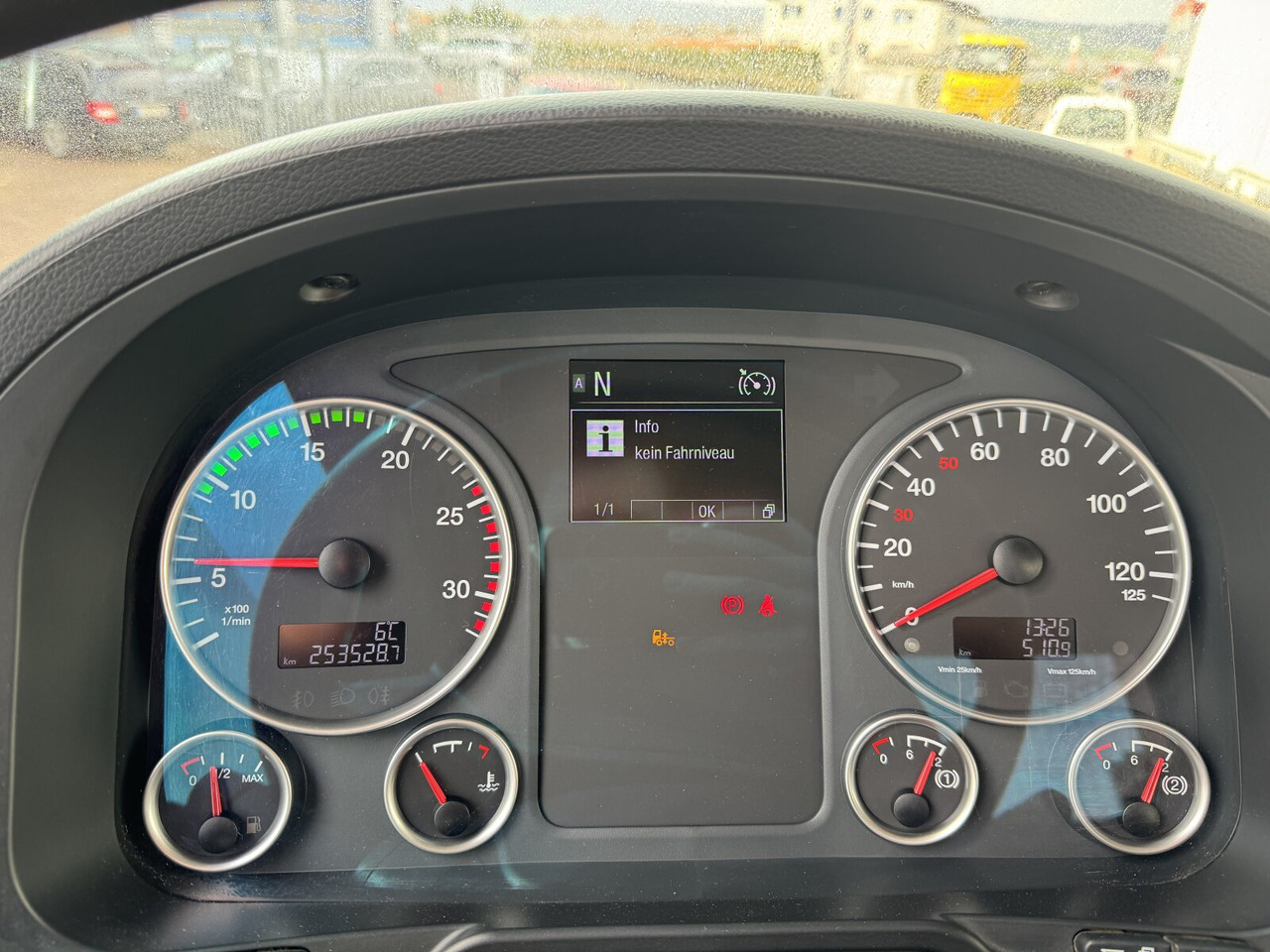 MAN TGS 26.500 6x4 BLS TGS 26.500 6x4 BLS, PriTarder, Navi, Hydraulik - Vetopöytäauto: kuva MAN TGS 26.500 6x4 BLS TGS 26.500 6x4 BLS, PriTarder, Navi, Hydraulik - Vetopöytäauto MAN TGS 26.500 6x4 BLS TGS 26.500 6x4 BLS, PriTarder, Navi, Hydraulik - Vetopöytäauto: kuva MAN TGS 26.500 6x4 BLS TGS 26.500 6x4 BLS, PriTarder, Navi, Hydraulik - Vetopöytäauto