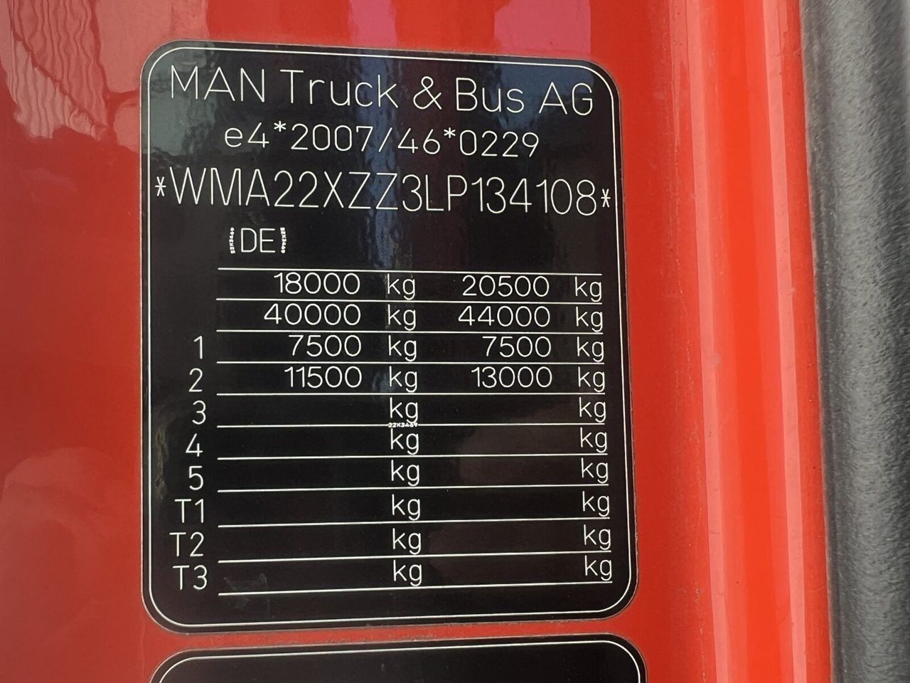 MAN TGX 18.500 4X4H BLS TGX 18.500 4X4H BLS, PriTarder, HydroDrive, Kipphydraulik - Vetopöytäauto: kuva MAN TGX 18.500 4X4H BLS TGX 18.500 4X4H BLS, PriTarder, HydroDrive, Kipphydraulik - Vetopöytäauto MAN TGX 18.500 4X4H BLS TGX 18.500 4X4H BLS, PriTarder, HydroDrive, Kipphydraulik - Vetopöytäauto: kuva MAN TGX 18.500 4X4H BLS TGX 18.500 4X4H BLS, PriTarder, HydroDrive, Kipphydraulik - Vetopöytäauto