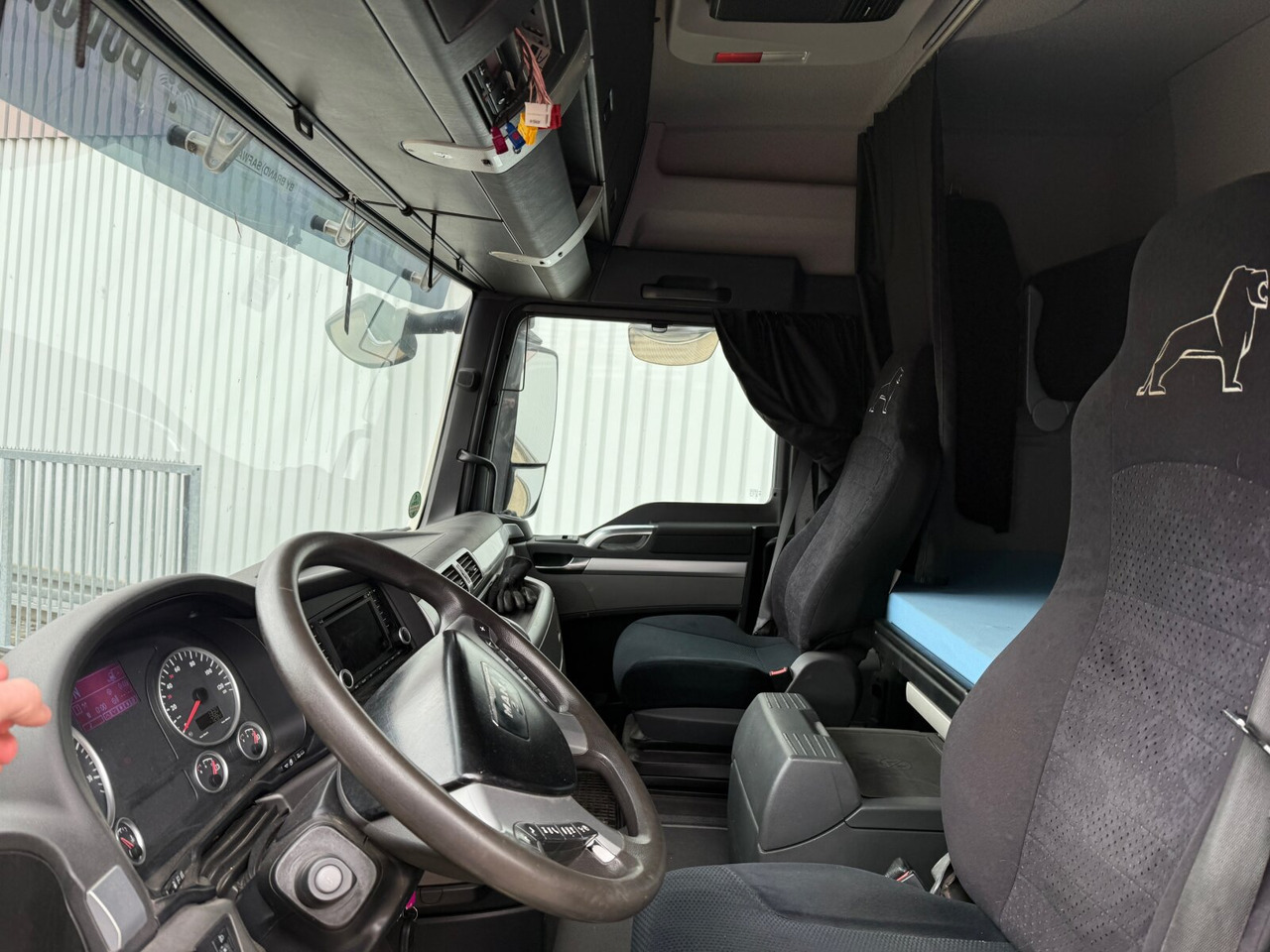 MAN TGX 26.480 6x4 BLS TGX 26.480 6x4 BLS, Retarder, XLX, Standklima, Hydraulik, zGG 90t - Vetopöytäauto: kuva MAN TGX 26.480 6x4 BLS TGX 26.480 6x4 BLS, Retarder, XLX, Standklima, Hydraulik, zGG 90t - Vetopöytäauto MAN TGX 26.480 6x4 BLS TGX 26.480 6x4 BLS, Retarder, XLX, Standklima, Hydraulik, zGG 90t - Vetopöytäauto: kuva MAN TGX 26.480 6x4 BLS TGX 26.480 6x4 BLS, Retarder, XLX, Standklima, Hydraulik, zGG 90t - Vetopöytäauto