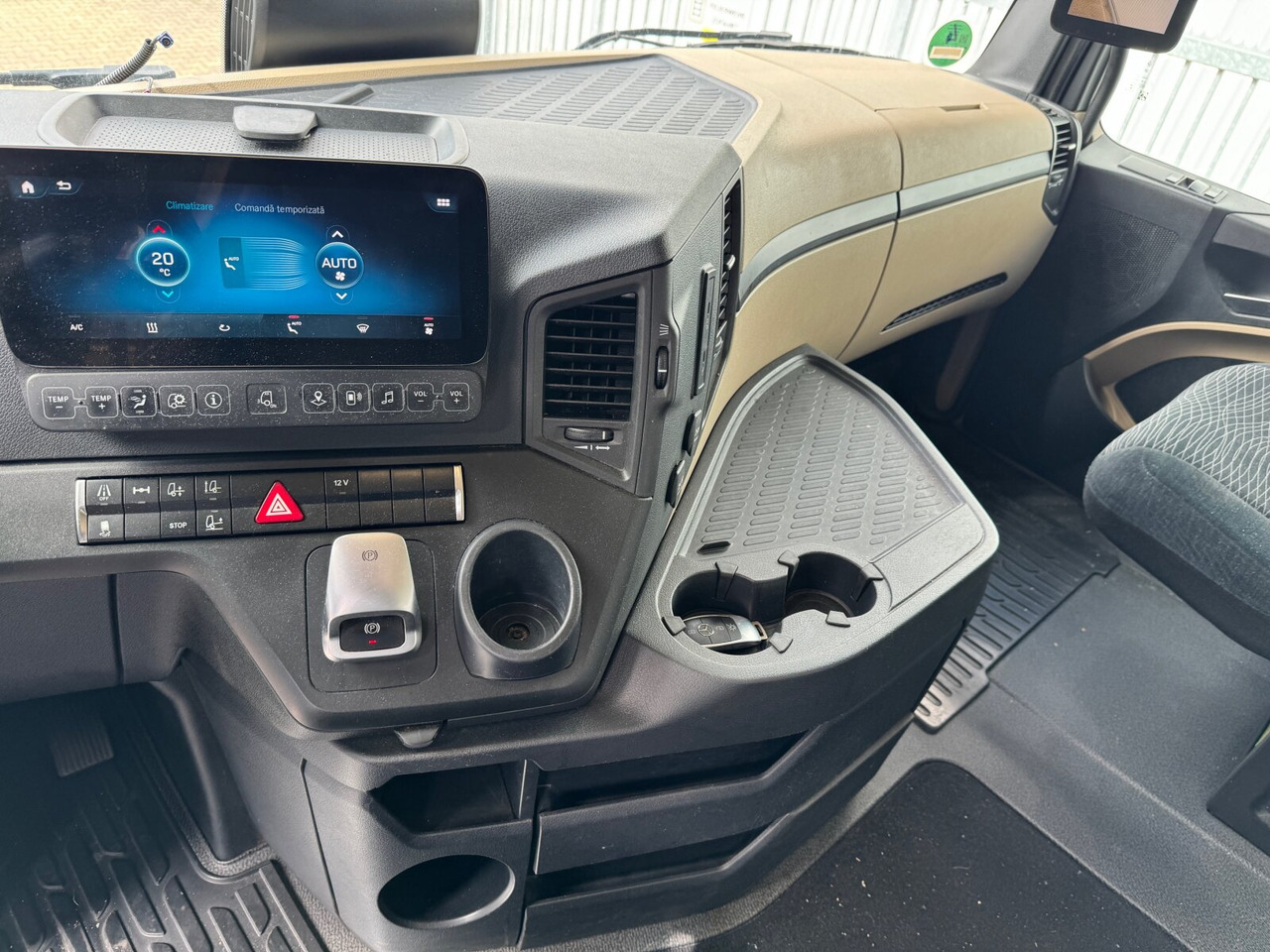 Mercedes-Benz Actros 1848 LS 4x2 Actros 1848 LS 4x2, Vollumer, Retarder - Vetopöytäauto: kuva Mercedes-Benz Actros 1848 LS 4x2 Actros 1848 LS 4x2, Vollumer, Retarder - Vetopöytäauto Mercedes-Benz Actros 1848 LS 4x2 Actros 1848 LS 4x2, Vollumer, Retarder - Vetopöytäauto: kuva Mercedes-Benz Actros 1848 LS 4x2 Actros 1848 LS 4x2, Vollumer, Retarder - Vetopöytäauto