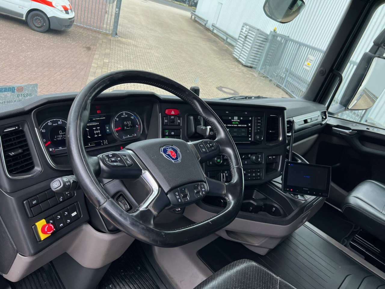 Scania R 580 6x4 R 580 6x4, V8-Motor, Kipphydraulik, Retarder, 66t - Vetopöytäauto: kuva Scania R 580 6x4 R 580 6x4, V8-Motor, Kipphydraulik, Retarder, 66t - Vetopöytäauto Scania R 580 6x4 R 580 6x4, V8-Motor, Kipphydraulik, Retarder, 66t - Vetopöytäauto: kuva Scania R 580 6x4 R 580 6x4, V8-Motor, Kipphydraulik, Retarder, 66t - Vetopöytäauto