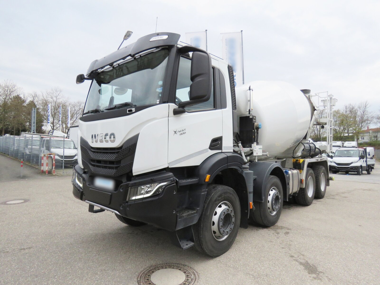 Uusi Betoniauto X-Way AD360X40BZ 8x4 X-Way AD360X40BZ 8x4, Stetter 8/9m³: kuva Uusi Betoniauto X-Way AD360X40BZ 8x4 X-Way AD360X40BZ 8x4, Stetter 8/9m³