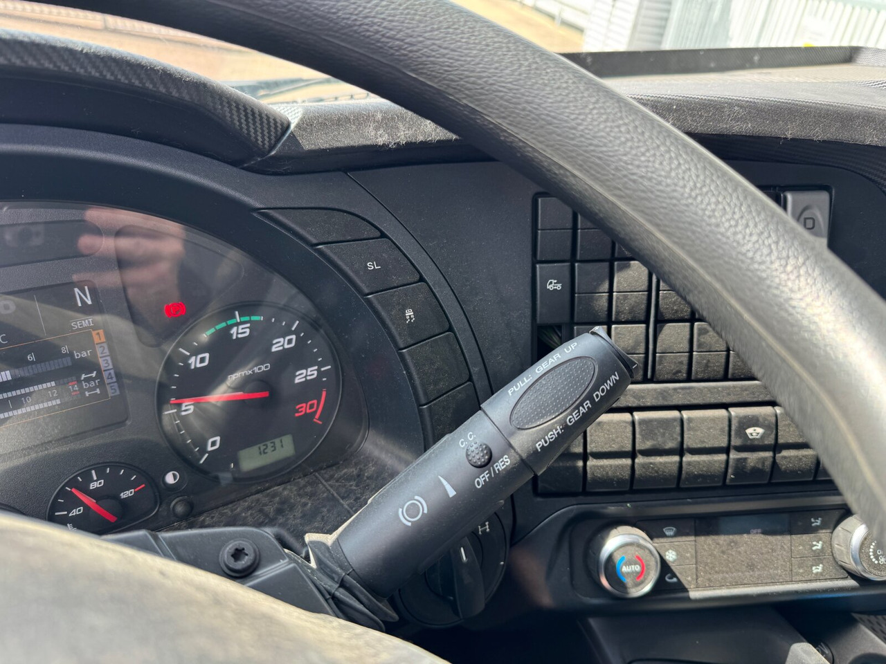 Uusi Kippiauto kuorma-auto X-Way AD360X40Z/P 8x4 X-Way AD360X40Z/P 8x4: kuva Uusi Kippiauto kuorma-auto X-Way AD360X40Z/P 8x4 X-Way AD360X40Z/P 8x4 Uusi Kippiauto kuorma-auto X-Way AD360X40Z/P 8x4 X-Way AD360X40Z/P 8x4: kuva Uusi Kippiauto kuorma-auto X-Way AD360X40Z/P 8x4 X-Way AD360X40Z/P 8x4