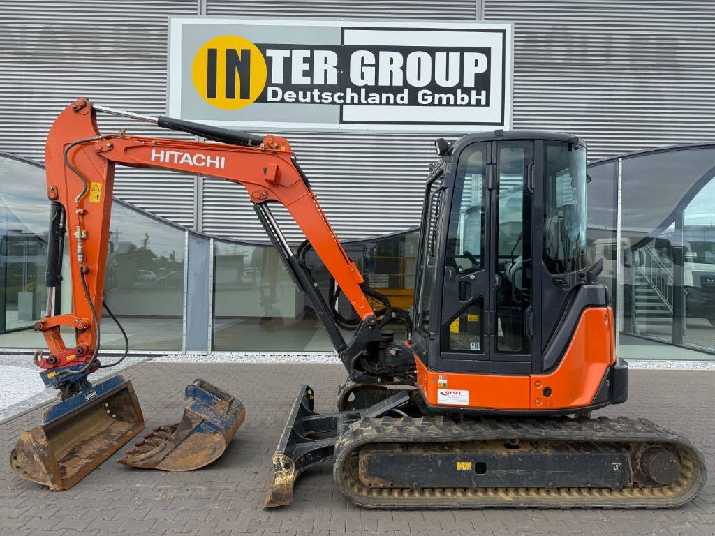 Hitachi ZX 48 U-3 CLR - Minikuormaaja: kuva Hitachi ZX 48 U-3 CLR - Minikuormaaja Hitachi ZX 48 U-3 CLR - Minikuormaaja: kuva Hitachi ZX 48 U-3 CLR - Minikuormaaja