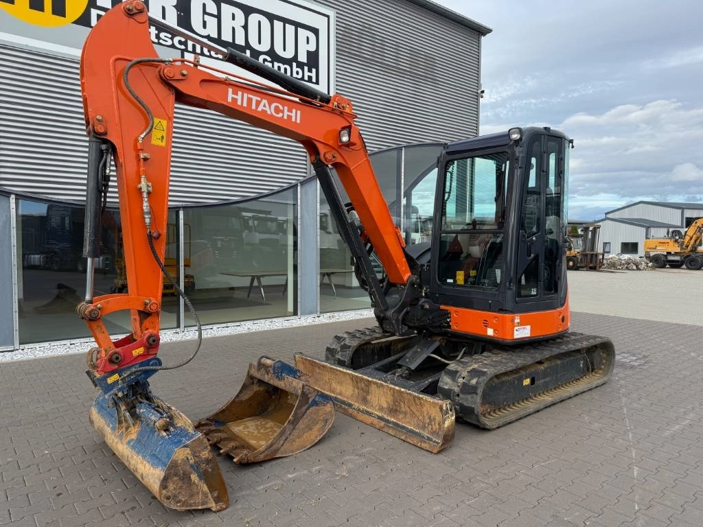 Hitachi ZX 48 U-3 CLR - Minikuormaaja: kuva Hitachi ZX 48 U-3 CLR - Minikuormaaja Hitachi ZX 48 U-3 CLR - Minikuormaaja: kuva Hitachi ZX 48 U-3 CLR - Minikuormaaja