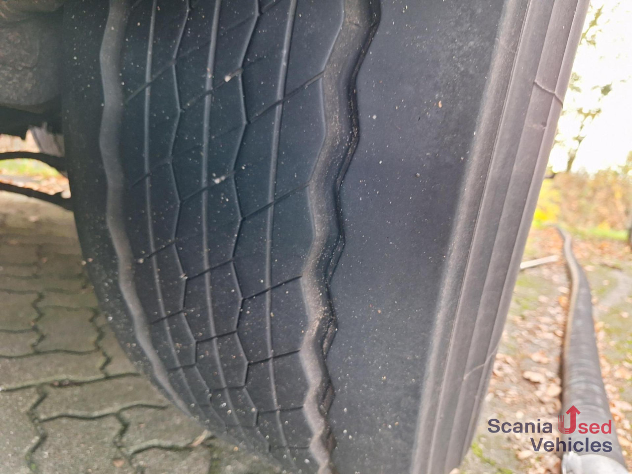 ROHR Tankauflieger f. Treibst. 4 Kammern 2 x Lift - Säiliöpuoliperävaunu: kuva ROHR Tankauflieger f. Treibst. 4 Kammern 2 x Lift - Säiliöpuoliperävaunu ROHR Tankauflieger f. Treibst. 4 Kammern 2 x Lift - Säiliöpuoliperävaunu: kuva ROHR Tankauflieger f. Treibst. 4 Kammern 2 x Lift - Säiliöpuoliperävaunu