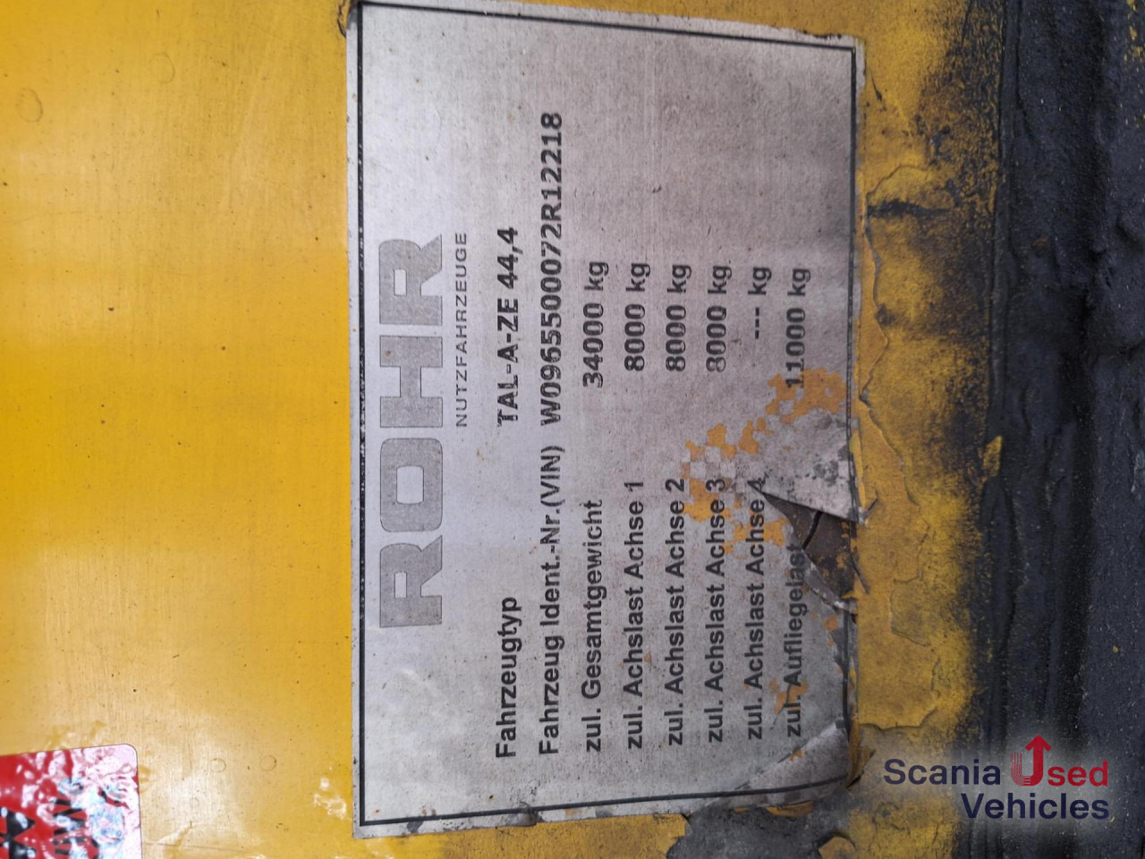 ROHR Tankauflieger f. Treibst. 4 Kammern 2 x Lift - Säiliöpuoliperävaunu: kuva ROHR Tankauflieger f. Treibst. 4 Kammern 2 x Lift - Säiliöpuoliperävaunu ROHR Tankauflieger f. Treibst. 4 Kammern 2 x Lift - Säiliöpuoliperävaunu: kuva ROHR Tankauflieger f. Treibst. 4 Kammern 2 x Lift - Säiliöpuoliperävaunu