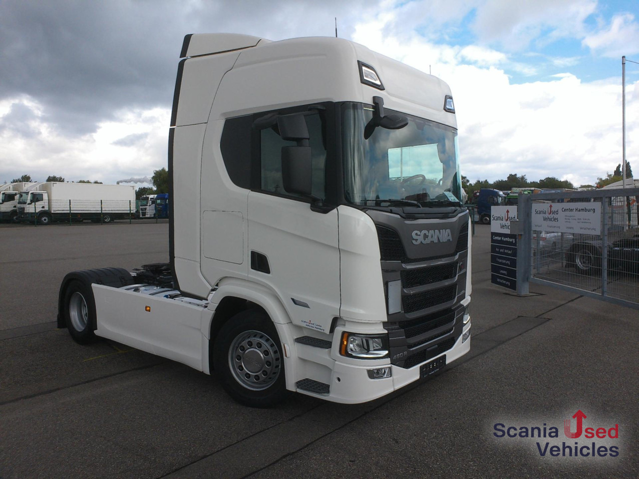SCANIA R 460 A4x2NA - Vetopöytäauto: kuva SCANIA R 460 A4x2NA - Vetopöytäauto SCANIA R 460 A4x2NA - Vetopöytäauto: kuva SCANIA R 460 A4x2NA - Vetopöytäauto