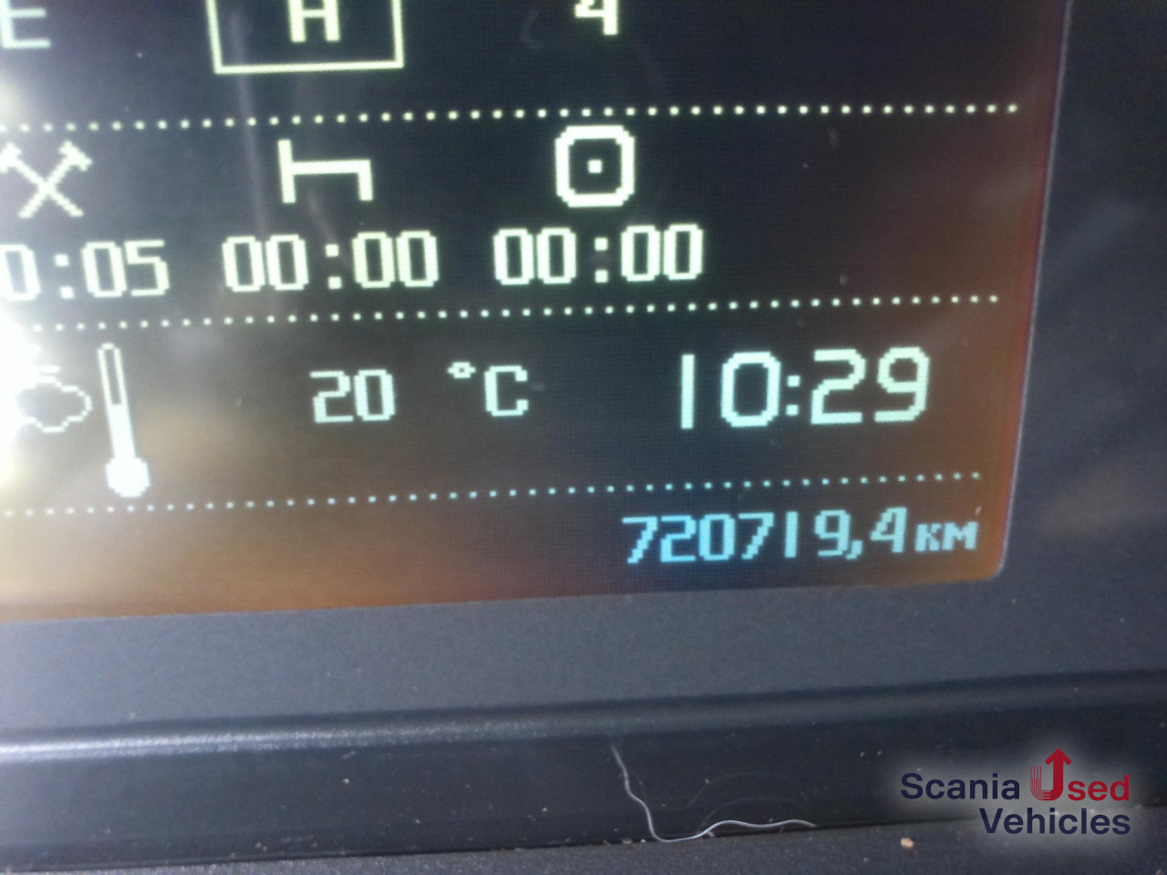 VOLVO FM 410 SZM ohne Kompressor - Vetopöytäauto: kuva VOLVO FM 410 SZM ohne Kompressor - Vetopöytäauto VOLVO FM 410 SZM ohne Kompressor - Vetopöytäauto: kuva VOLVO FM 410 SZM ohne Kompressor - Vetopöytäauto