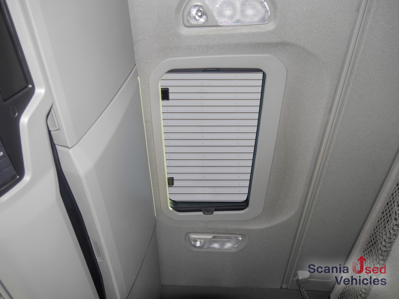 SCANIA R 460 A4x2NA - SUPER - - Vetopöytäauto: kuva SCANIA R 460 A4x2NA - SUPER - - Vetopöytäauto SCANIA R 460 A4x2NA - SUPER - - Vetopöytäauto: kuva SCANIA R 460 A4x2NA - SUPER - - Vetopöytäauto