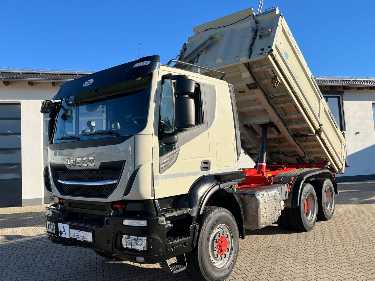 Iveco Starlis X-Way 480 6x6 Hydro Meiller Bordmatik - Kippiauto kuorma-auto: kuva Iveco Starlis X-Way 480 6x6 Hydro Meiller Bordmatik - Kippiauto kuorma-auto Iveco Starlis X-Way 480 6x6 Hydro Meiller Bordmatik - Kippiauto kuorma-auto: kuva Iveco Starlis X-Way 480 6x6 Hydro Meiller Bordmatik - Kippiauto kuorma-auto