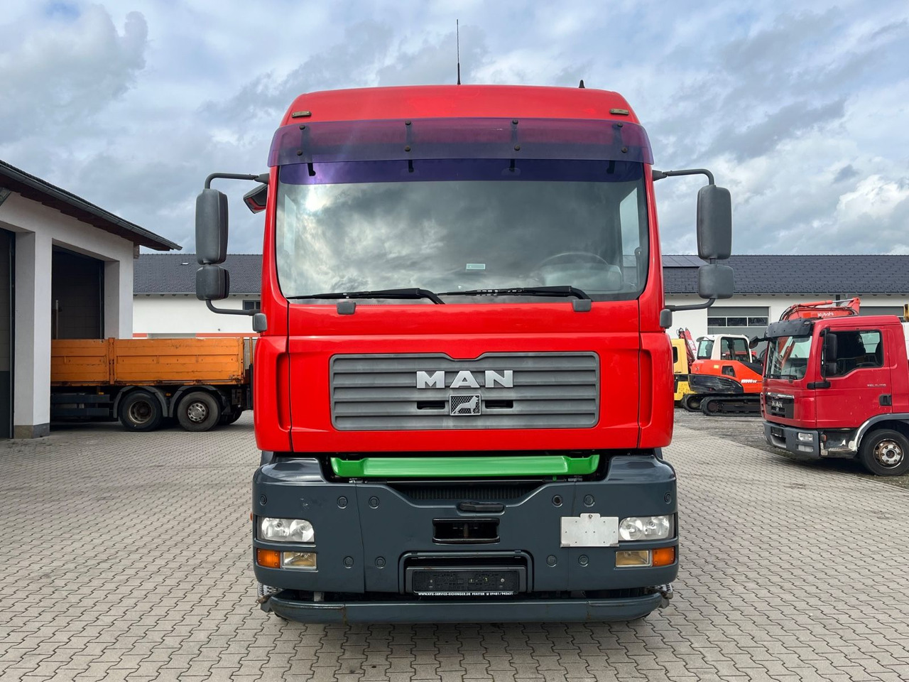 MAN TGA 26.480 mit Palfinger PK 24001L mit Winde - Lava-kuorma-auto, Nosturiauto: kuva MAN TGA 26.480 mit Palfinger PK 24001L mit Winde - Lava-kuorma-auto, Nosturiauto MAN TGA 26.480 mit Palfinger PK 24001L mit Winde - Lava-kuorma-auto, Nosturiauto: kuva MAN TGA 26.480 mit Palfinger PK 24001L mit Winde - Lava-kuorma-auto, Nosturiauto