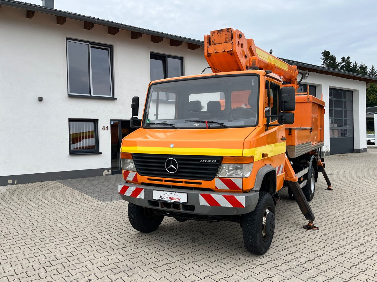 Mercedes-Benz Vario 814 DA 4x4 Ruthmann T 170 - Itsekulkevat henkilönostimet: kuva Mercedes-Benz Vario 814 DA 4x4 Ruthmann T 170 - Itsekulkevat henkilönostimet Mercedes-Benz Vario 814 DA 4x4 Ruthmann T 170 - Itsekulkevat henkilönostimet: kuva Mercedes-Benz Vario 814 DA 4x4 Ruthmann T 170 - Itsekulkevat henkilönostimet