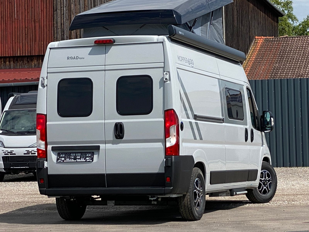 Carado CV 600 Aufstelldach,  white Label - Retkeilyauto: kuva  Carado CV 600 Aufstelldach,  white Label - Retkeilyauto Carado CV 600 Aufstelldach,  white Label - Retkeilyauto: kuva  Carado CV 600 Aufstelldach,  white Label - Retkeilyauto