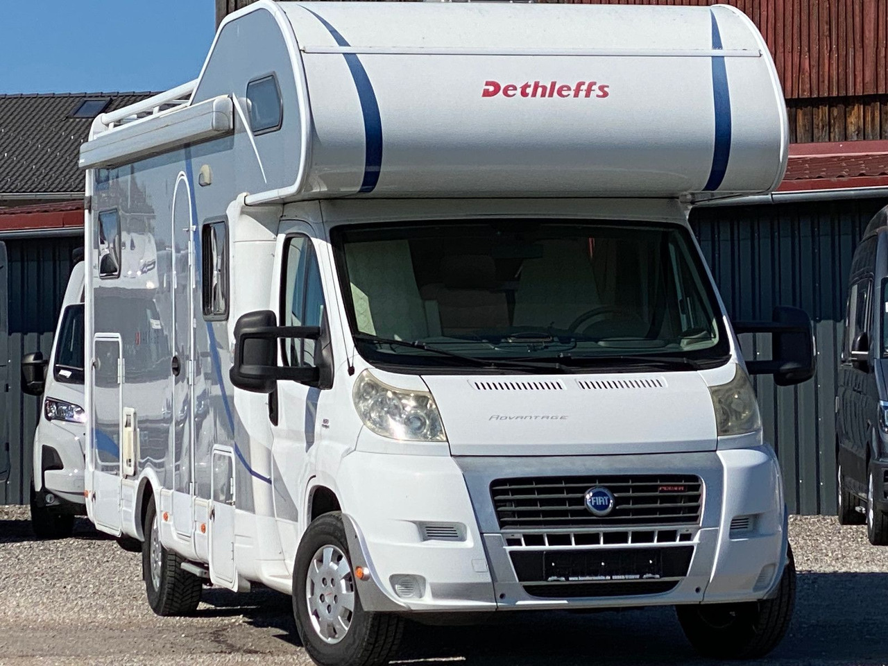 Dethleffs A 7071, Solar,SAT,AHK - Alkoviauto: kuva Dethleffs A 7071, Solar,SAT,AHK - Alkoviauto Dethleffs A 7071, Solar,SAT,AHK - Alkoviauto: kuva Dethleffs A 7071, Solar,SAT,AHK - Alkoviauto
