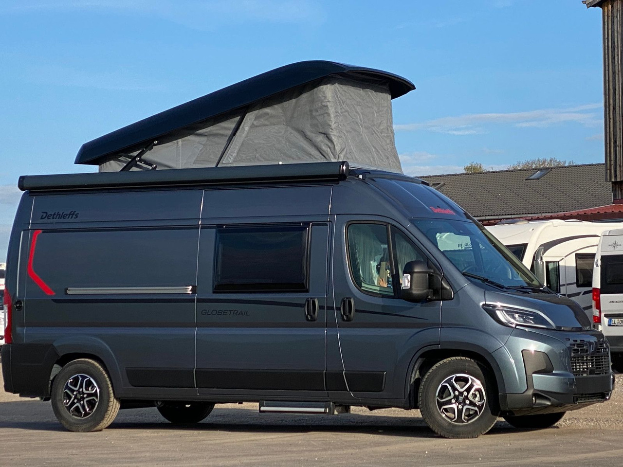 Dethleffs Globetrail 600 DK *2025*Automatik,Aufstelldach - Retkeilyauto: kuva Dethleffs Globetrail 600 DK *2025*Automatik,Aufstelldach - Retkeilyauto Dethleffs Globetrail 600 DK *2025*Automatik,Aufstelldach - Retkeilyauto: kuva Dethleffs Globetrail 600 DK *2025*Automatik,Aufstelldach - Retkeilyauto