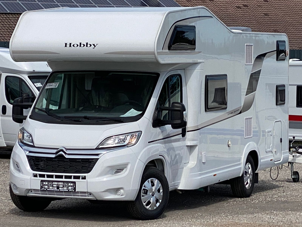 Hobby A 65 KM - Alkoviauto: kuva Hobby A 65 KM - Alkoviauto Hobby A 65 KM - Alkoviauto: kuva Hobby A 65 KM - Alkoviauto