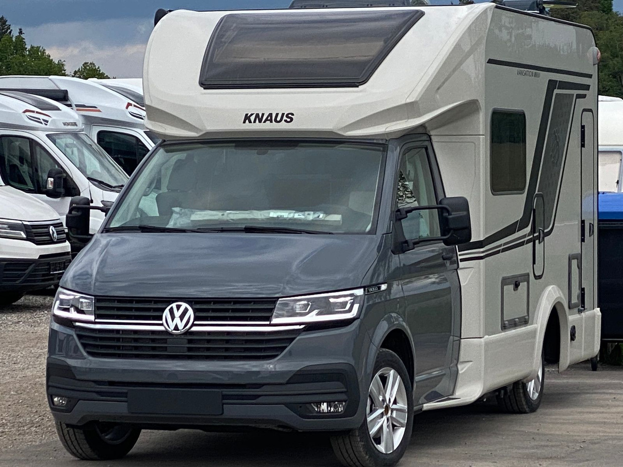Knaus Tourer Van 500 LT, slide Bett, 4 P. Zulassung - Puoli-integroitu asuntoauto: kuva Knaus Tourer Van 500 LT, slide Bett, 4 P. Zulassung - Puoli-integroitu asuntoauto Knaus Tourer Van 500 LT, slide Bett, 4 P. Zulassung - Puoli-integroitu asuntoauto: kuva Knaus Tourer Van 500 LT, slide Bett, 4 P. Zulassung - Puoli-integroitu asuntoauto
