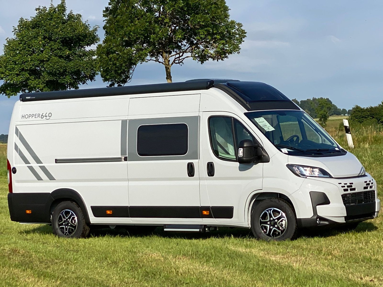 LMC Innovan 640 Automatik. Modell 2025 - Retkeilyauto: kuva LMC Innovan 640 Automatik. Modell 2025 - Retkeilyauto LMC Innovan 640 Automatik. Modell 2025 - Retkeilyauto: kuva LMC Innovan 640 Automatik. Modell 2025 - Retkeilyauto