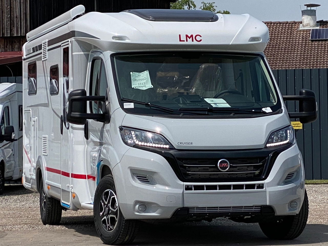 LMC T 662 Grey Selection,Automatik, MarkiseALDE Heiz - Puoli-integroitu asuntoauto: kuva LMC T 662 Grey Selection,Automatik, MarkiseALDE Heiz - Puoli-integroitu asuntoauto LMC T 662 Grey Selection,Automatik, MarkiseALDE Heiz - Puoli-integroitu asuntoauto: kuva LMC T 662 Grey Selection,Automatik, MarkiseALDE Heiz - Puoli-integroitu asuntoauto